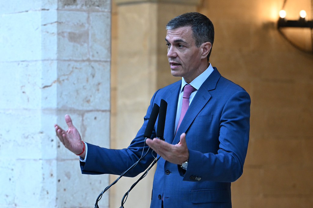 Salvador Illa defiende a Sánchez en Lanzarote durante la crisis de Ceuta