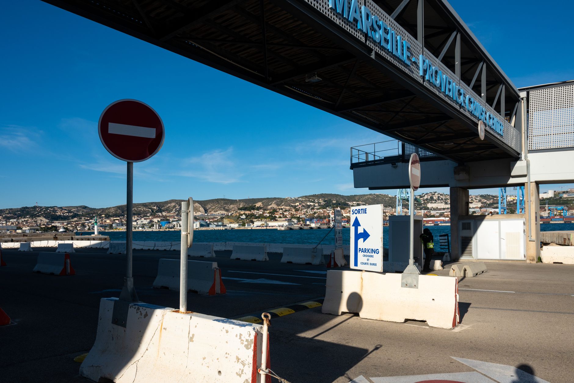 Las denuncias por desaparecidos se disparan en Ceuta tras la invasión que deja 86 muertos