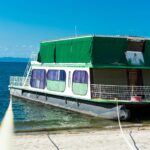 Un ferri con 114 pasajeros y 5 tripulantes volca en el lago Kariba en Zimbabue, al menos 15 muertos Un ferri con 114 pasajeros y 5 tripulantes volca en el lago Kariba en Zimbabue, al menos 15 muertos