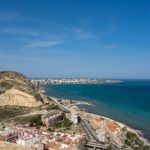 Diputación de Alicante inyecta 10,2 millones a 30 pueblos de L’Alcoià y El Comtat para gasto corriente y comercio local