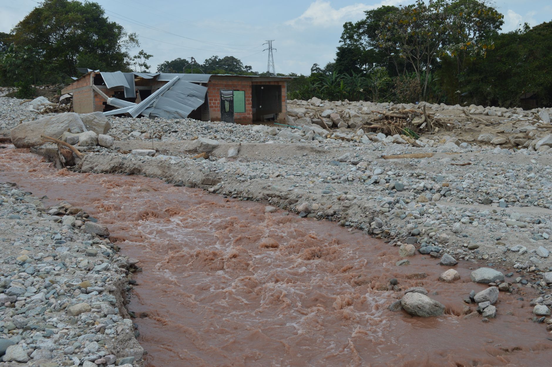 Un seísmo de 7,4 grados sacude Colombia y deja 281 muertos