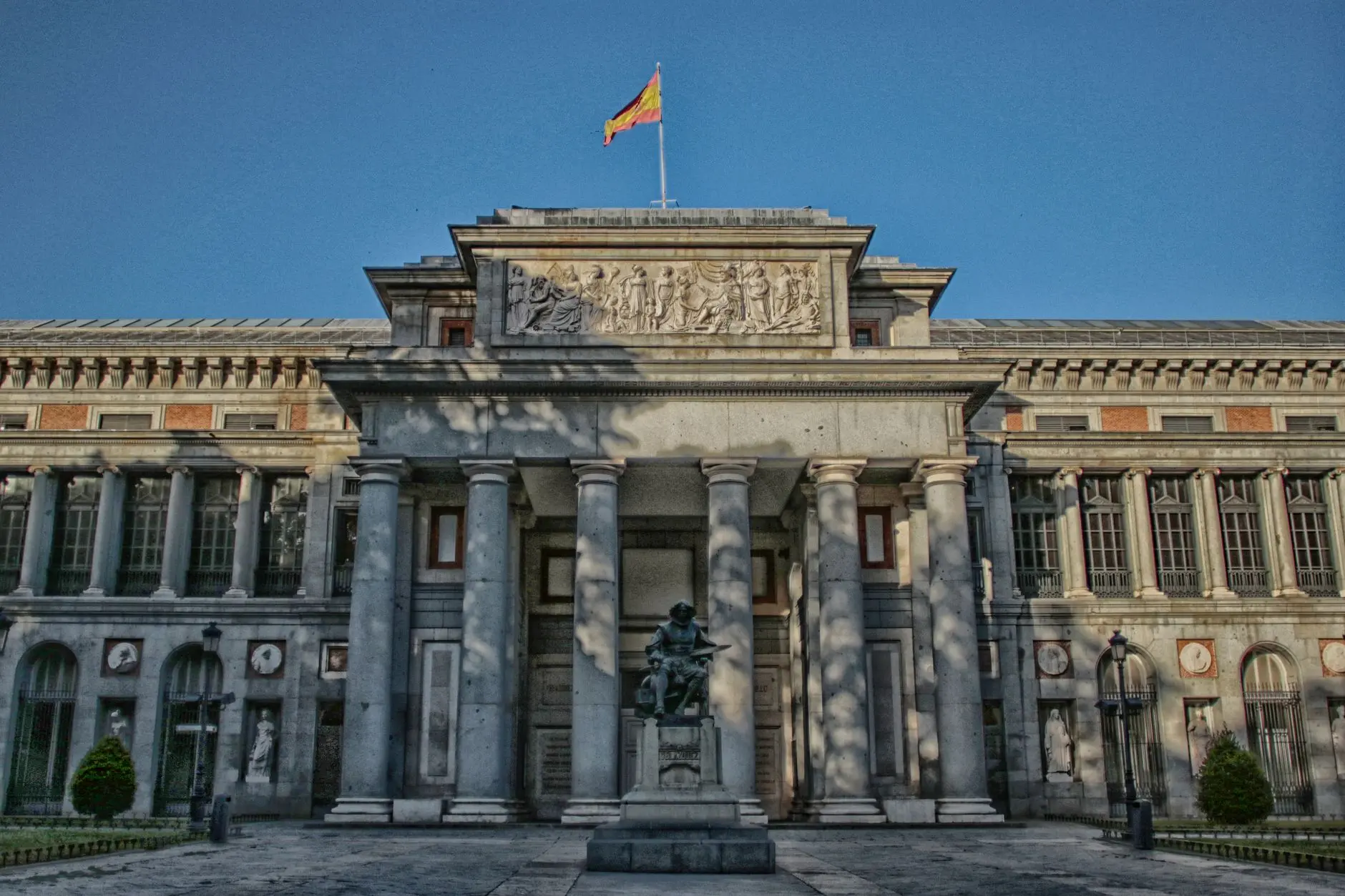 Gobierno declara zona afectada a 18 municipios de Granada por terremotos