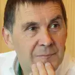 Otegi convierte a Bildu en ariete antifascista contra Feijóo y Le Pen
