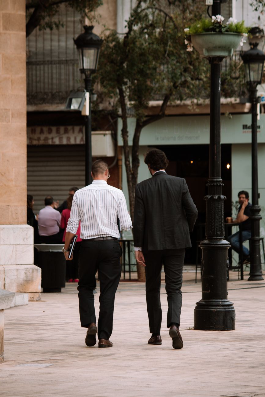 Emacsa convoca 14 plazas de auxiliar administrativo y 3 de técnico en Córdoba