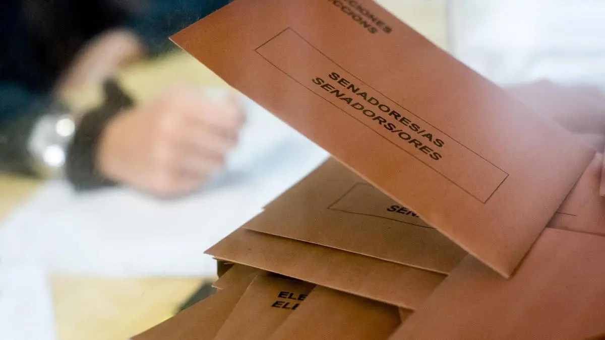 La JEC acata al Supremo pero elude validar la ley de nietos