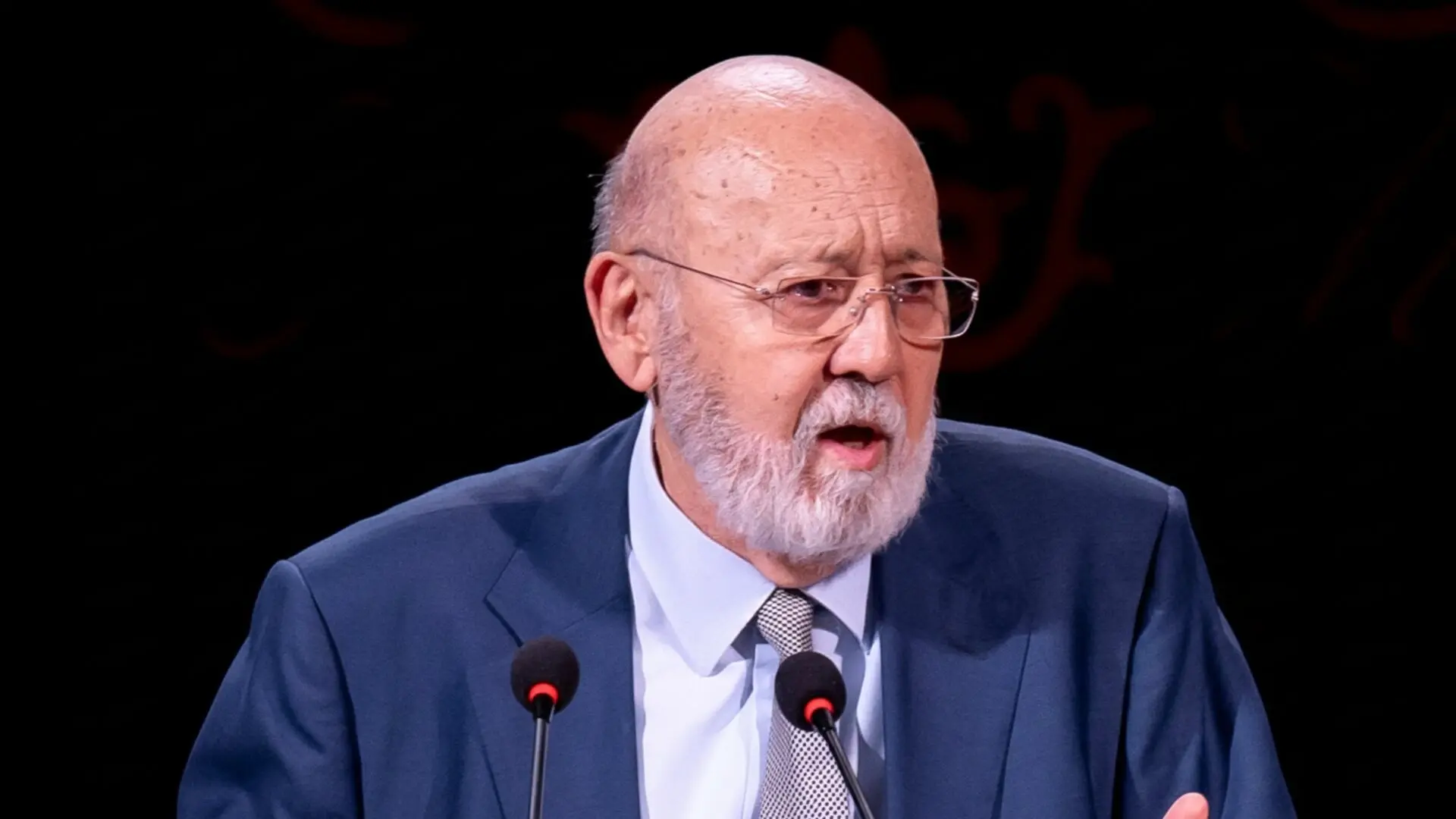 El CIS renueva su Banco de Datos clave antes de elecciones con 10 comunidades en juego