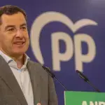 Moreno marca el rumbo: el PP andaluz apuesta por las municipales y las generales