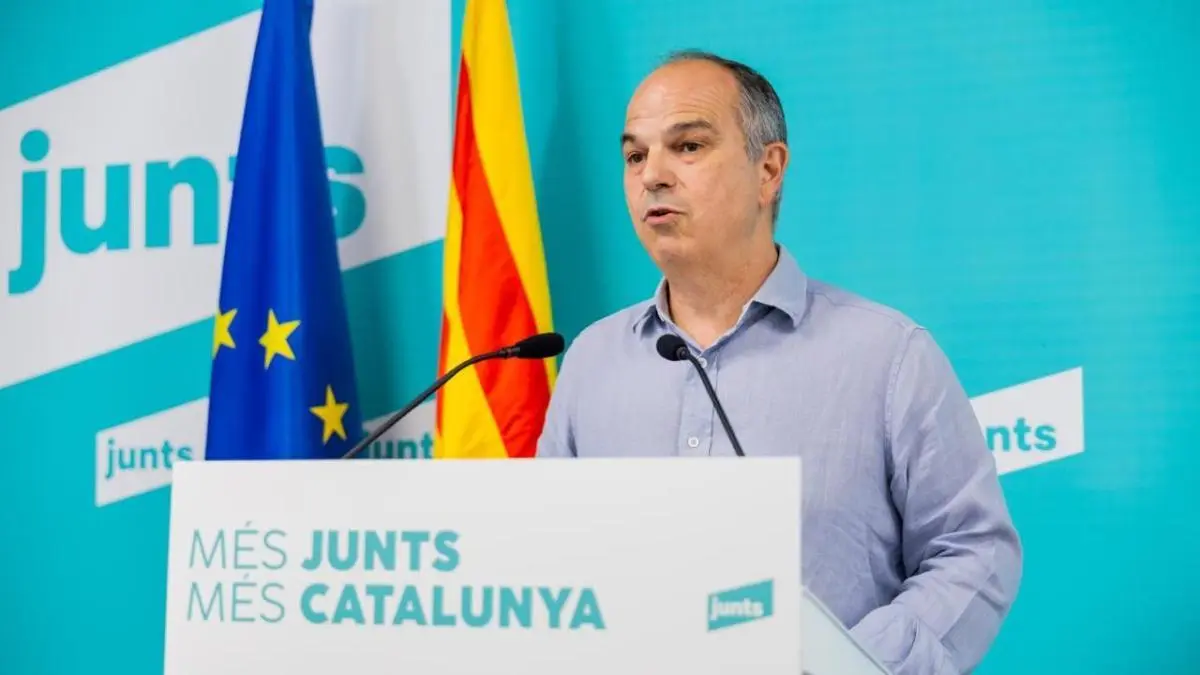 Turull desmonta el pacto educativo de Illa: "4.500M no dan ni para empezar"
