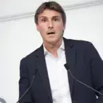 Salvador Illa evita mencionar crisis de Rodales y educación en su discurso de futuro