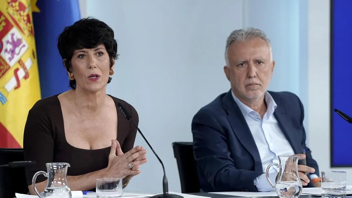 Ceuta supera los 10.000 migrantes: el Gobierno admite el doble de los que calculaba al inicio