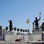 Málaga retiene a Neptuno y Venus: el Ayuntamiento bloquea su retirada con un año de plazo