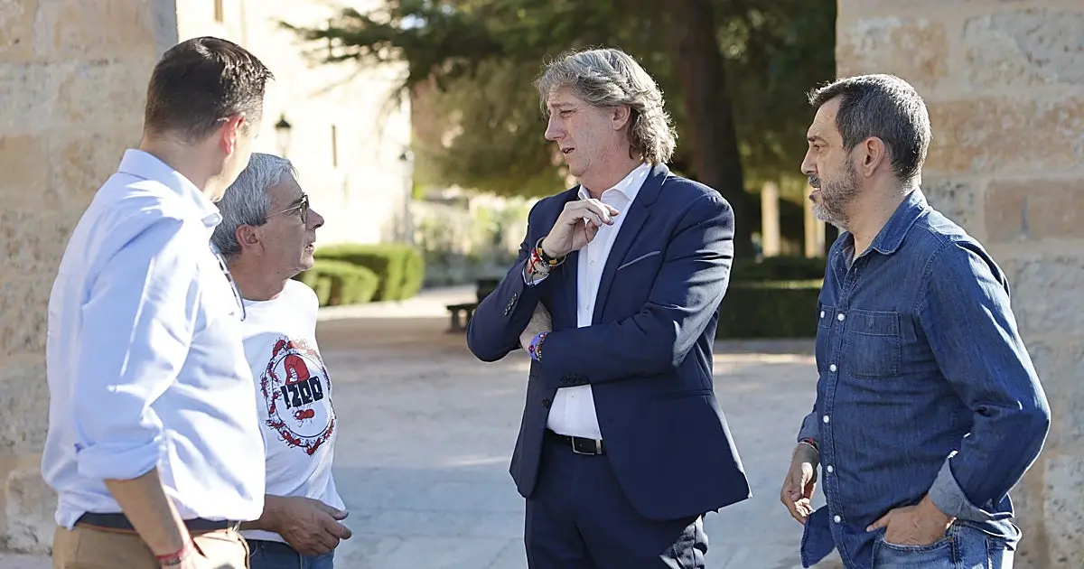 Martínez pide un PSOE fuerte y unido para 2027