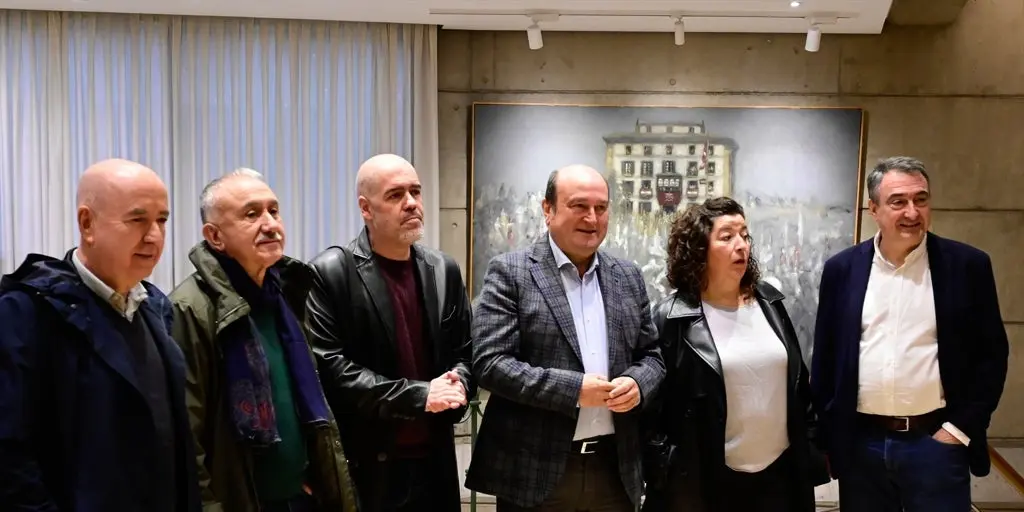 PNV condiciona su apoyo a la reducción de jornada a un acuerdo con la CEOE
