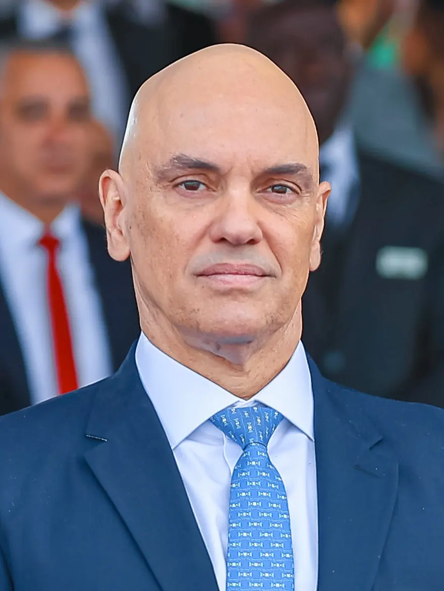 De Moraes, entre el poder y el escándalo financiero