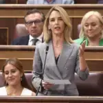 Álvarez de Toledo carga contra Albares por su gestión en Ceuta