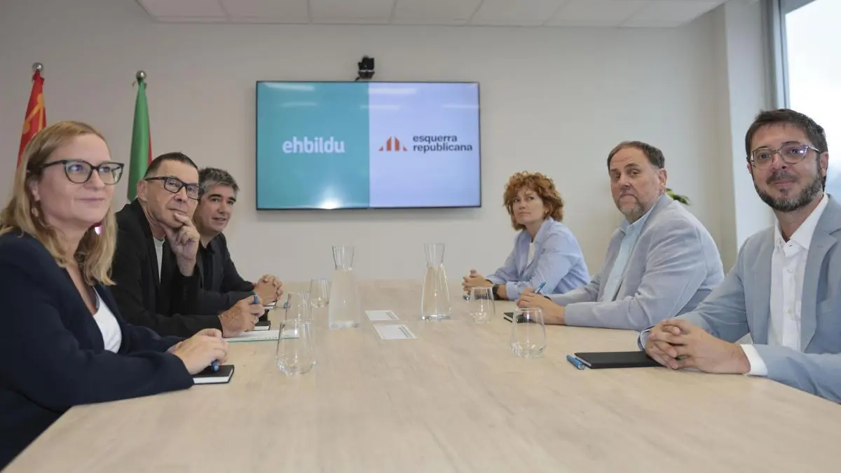 EH Bildu y ERC unen fuerzas para impulsar la independencia de Euskal Herria y Cataluña