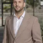 El líder verde británico pide el voto en urdu en Londres El líder verde británico pide el voto en urdu en Londres