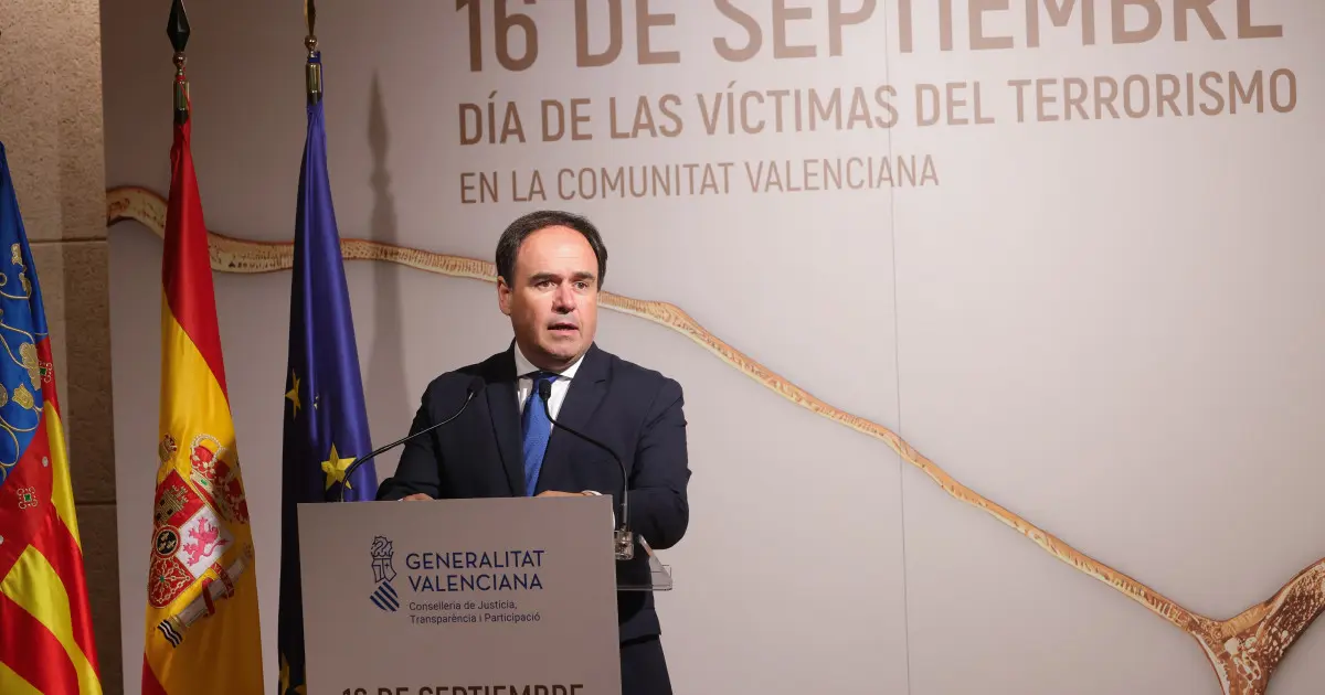 Pérez Llorca exige justicia y reparación para las 44 víctimas del terrorismo en Valencia