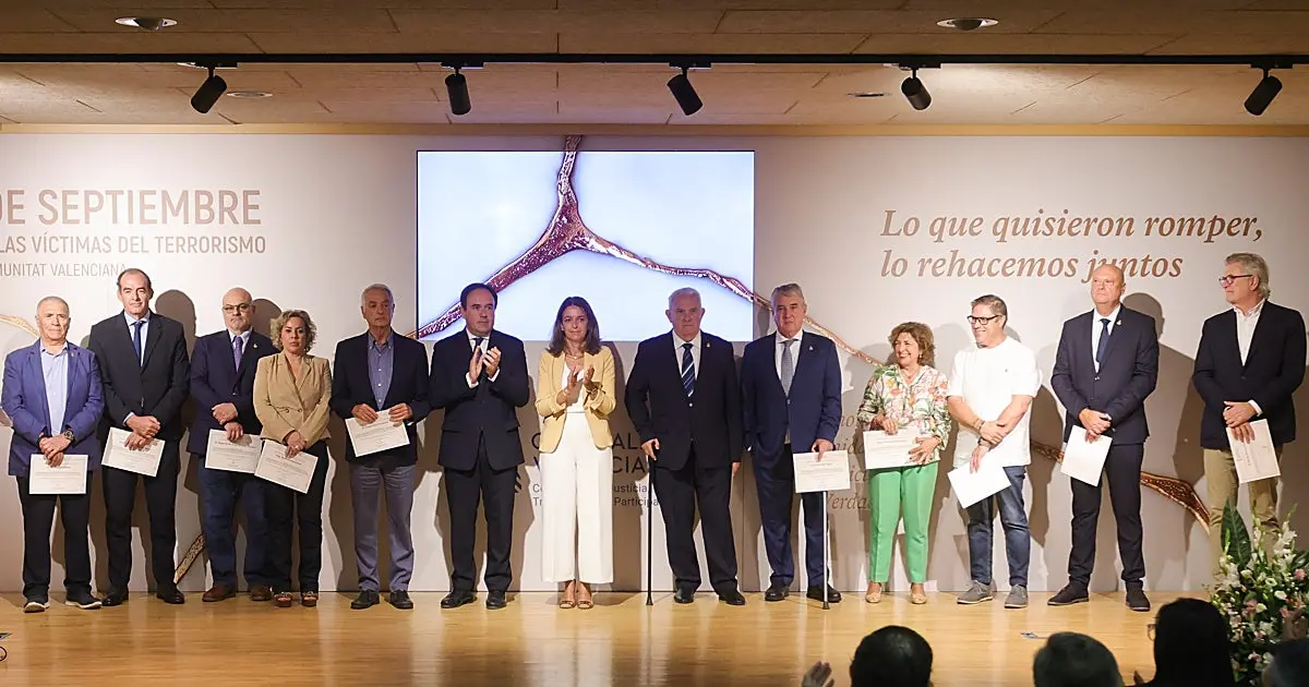 Mutxamel recuerda a las 19 víctimas de ETA en 1991