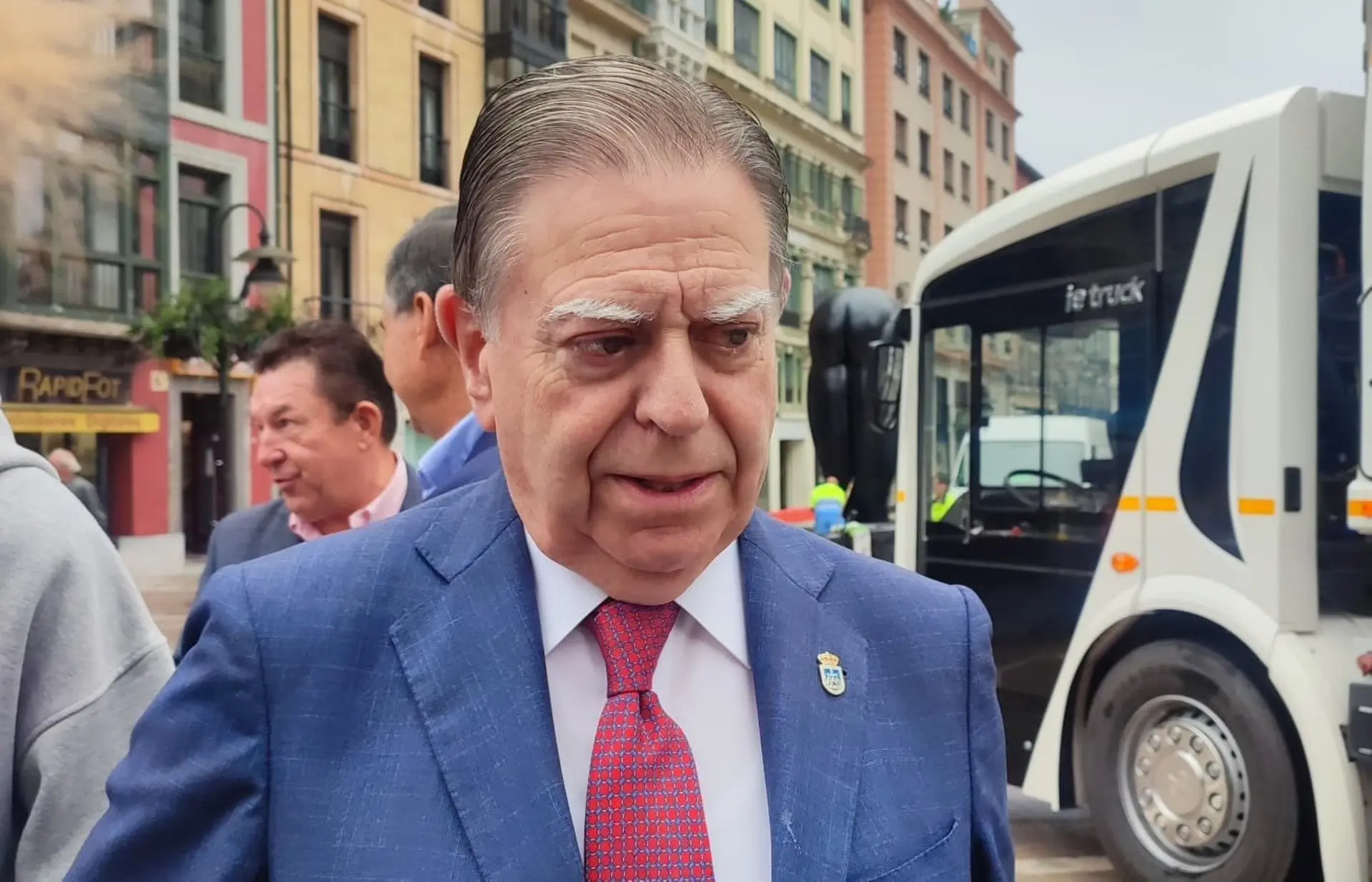 Oviedo condena la violencia tras agresión a militantes de AMA y pide justicia urgente