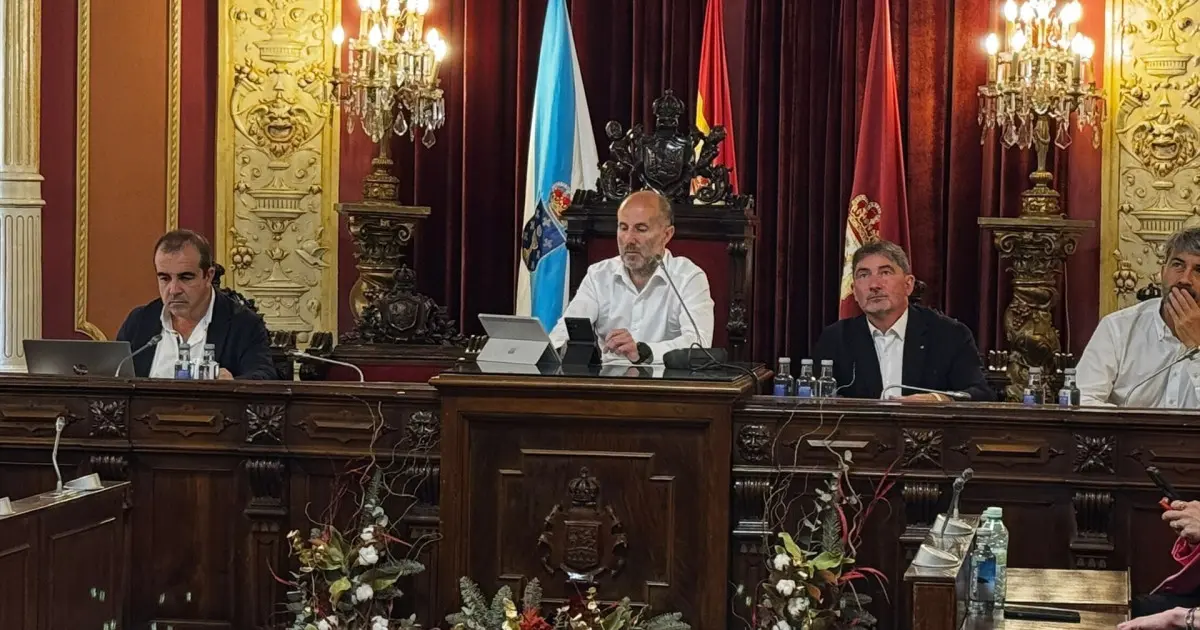 Orense: el alcalde expulsa a golpe de insultos al portavoz del BNG en pleno municipal