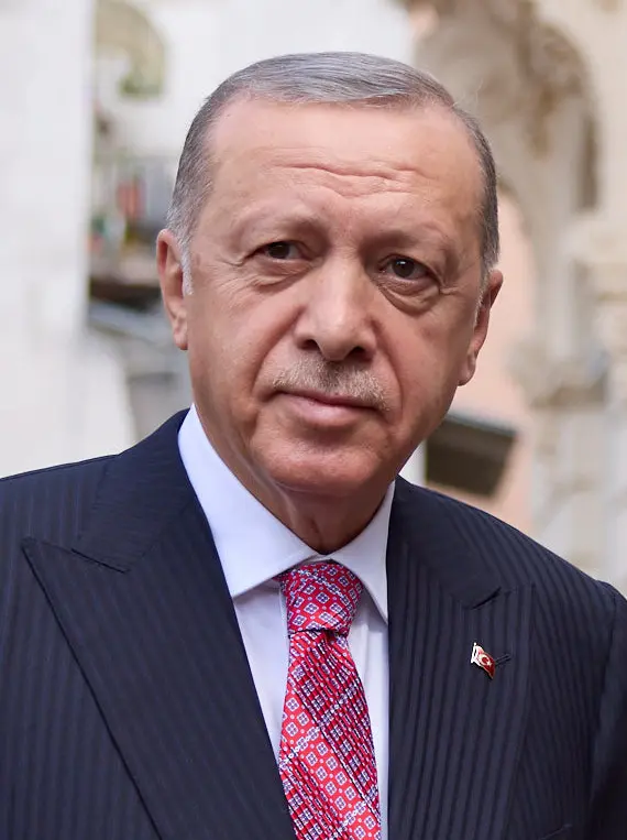 Erdoğan insinúa un adelanto electoral para sortear el límite de mandatos