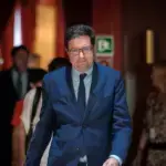 Óscar López en riesgo: el PSOE-M prepara listas para 2027 con cambios y codazos internos