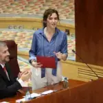Ayuso reta a Bergerot a repetir sus acusaciones en público