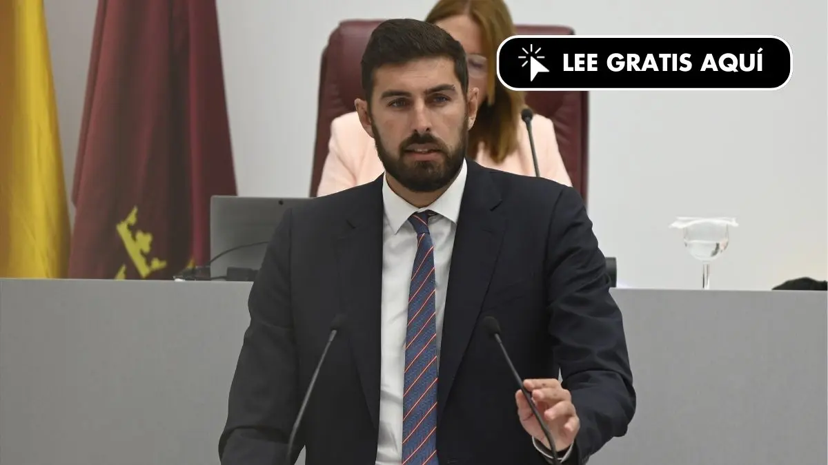 Vox imputada por falsificar firma de Antelo para cesarlo en Murcia