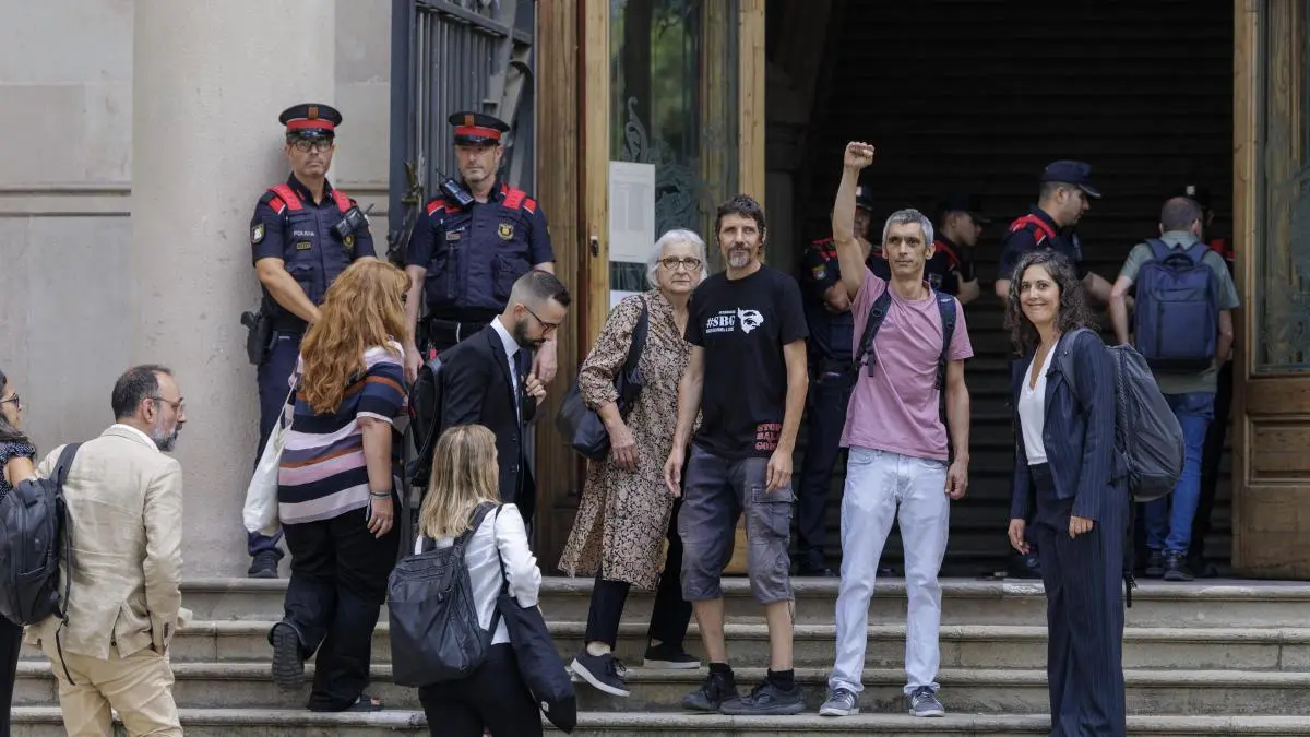 Irídia, Ómnibus y ANC denuncian vulneración de derechos lingüísticos en el juicio del 1-O