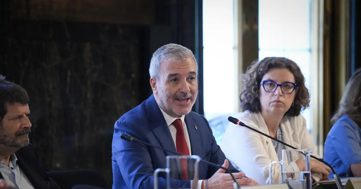 Barcelona crea fondo municipal para salvar locales emblemáticos antes de fin de año