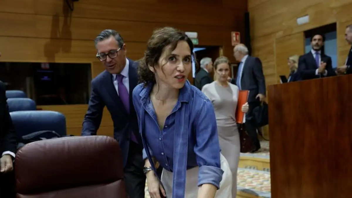 Ayuso acusa a una 'mafia de Estado' por el ático de Chamberí
