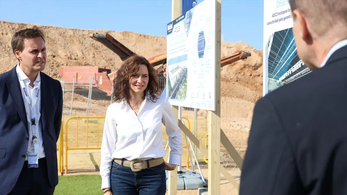 Ayuso confiesa en un lapsus: 'Me pago un hotel con mi dinero público'