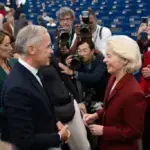 La UE debate retirar sanciones a dos oligarcas rusos La UE debate retirar sanciones a dos oligarcas rusos
