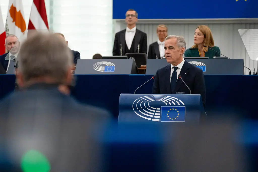 Bruselas activa un 'interruptor de emergencia' para frenar ataques híbridos con migrantes