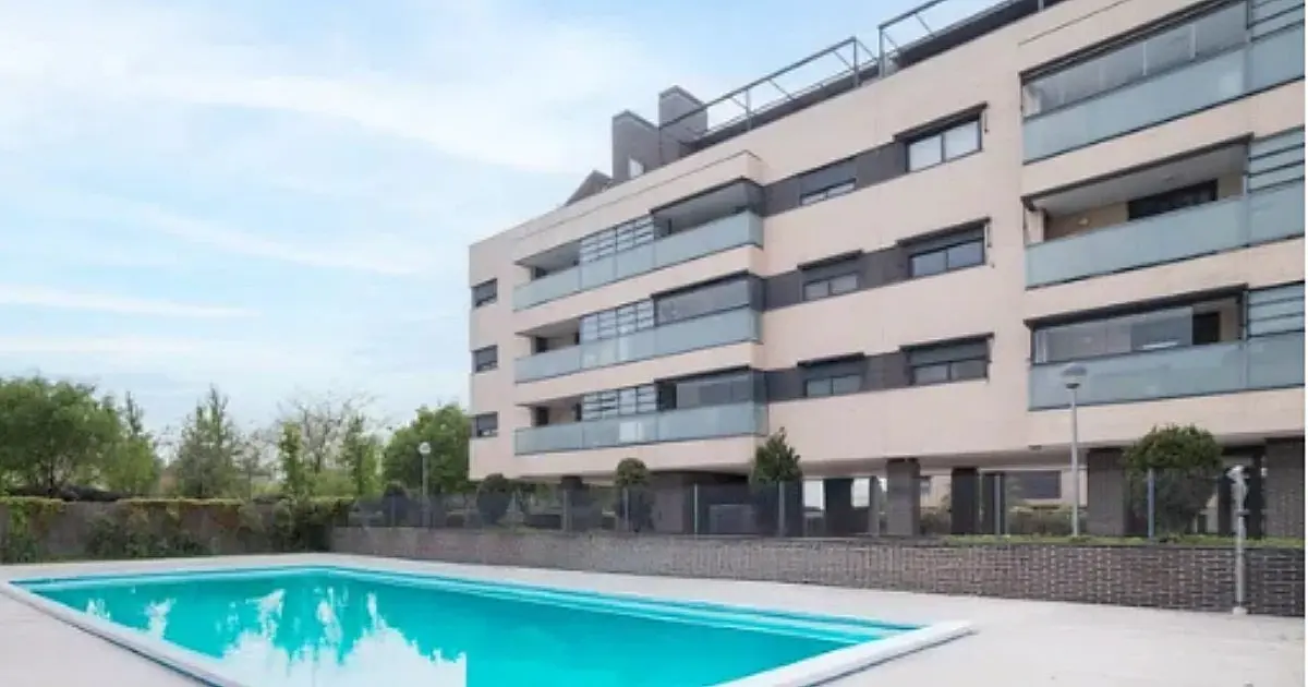 Móstoles reserva el 75% de 249 pisos a vecinos con 10 años