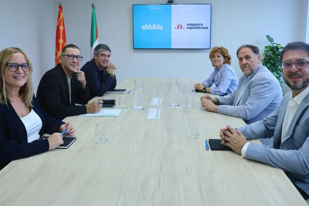 Junts y ERC emulan el pacto independentista de Escocia, Gales e Irlanda del Norte