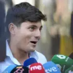 El Congreso expulsa a Vito Quiles y le retira su acreditación El Congreso expulsa a Vito Quiles y le retira su acreditación