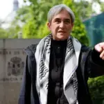 Ada Colau exige romper con el PSOE si no frena desahucios - "Se acabo la complicidad" Ada Colau exige romper con el PSOE si no frena desahucios: "Se acabo la complicidad"