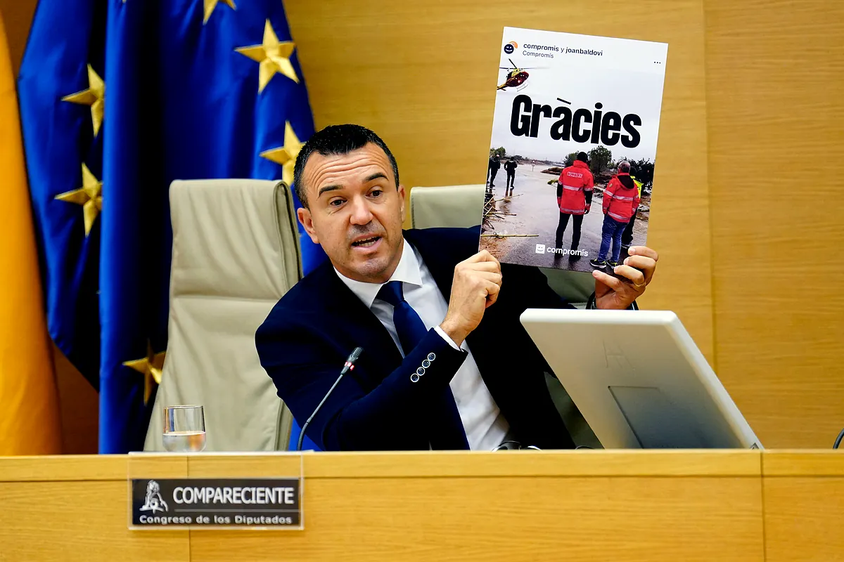 Mompó admite 'gestión desastre' de la dana en Valencia