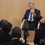 Feijóo promete un millón de pisos en cuatro años