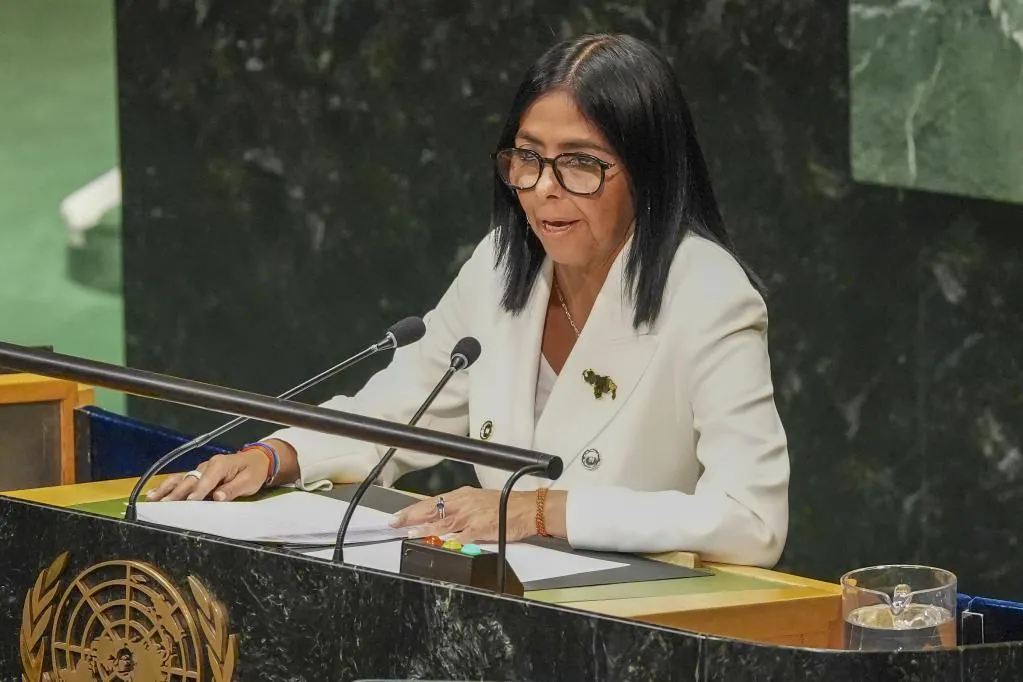 Delcy Rodríguez promete reformar la Ley del Odio