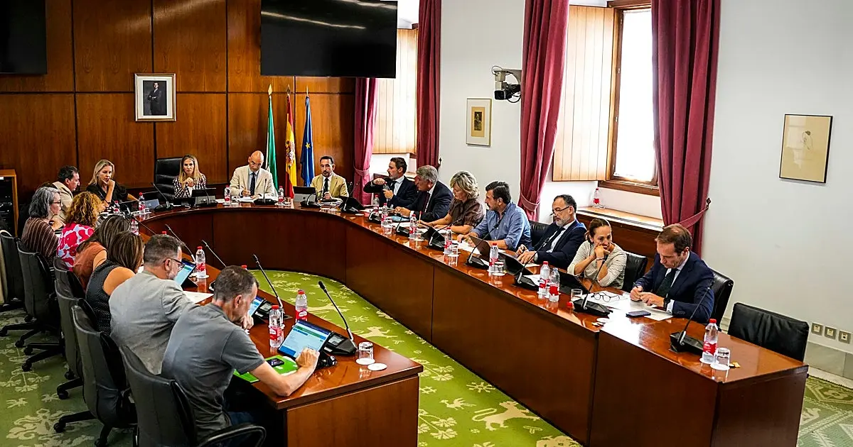 Izquierda andaluza bloquea debate PP‑Vox sobre Ceuta