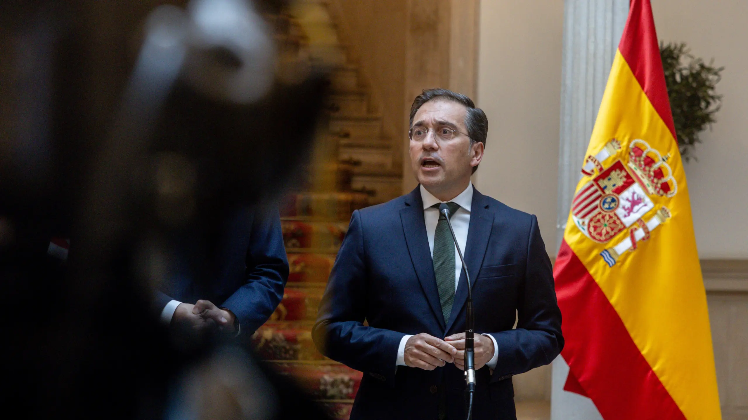 CCOO y diplomáticos denuncian opacidad en procesos selectivos del Ministerio de Exteriores