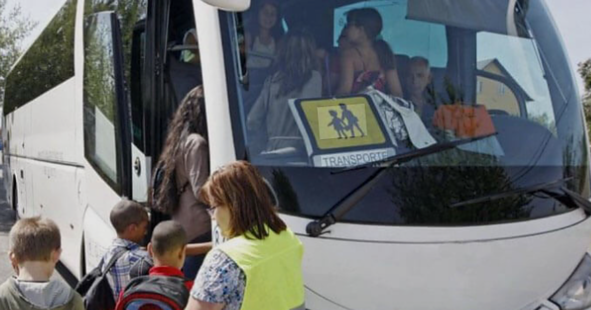 Jaén recupera el transporte escolar: 1.000 alumnos vuelven a clase en autobús