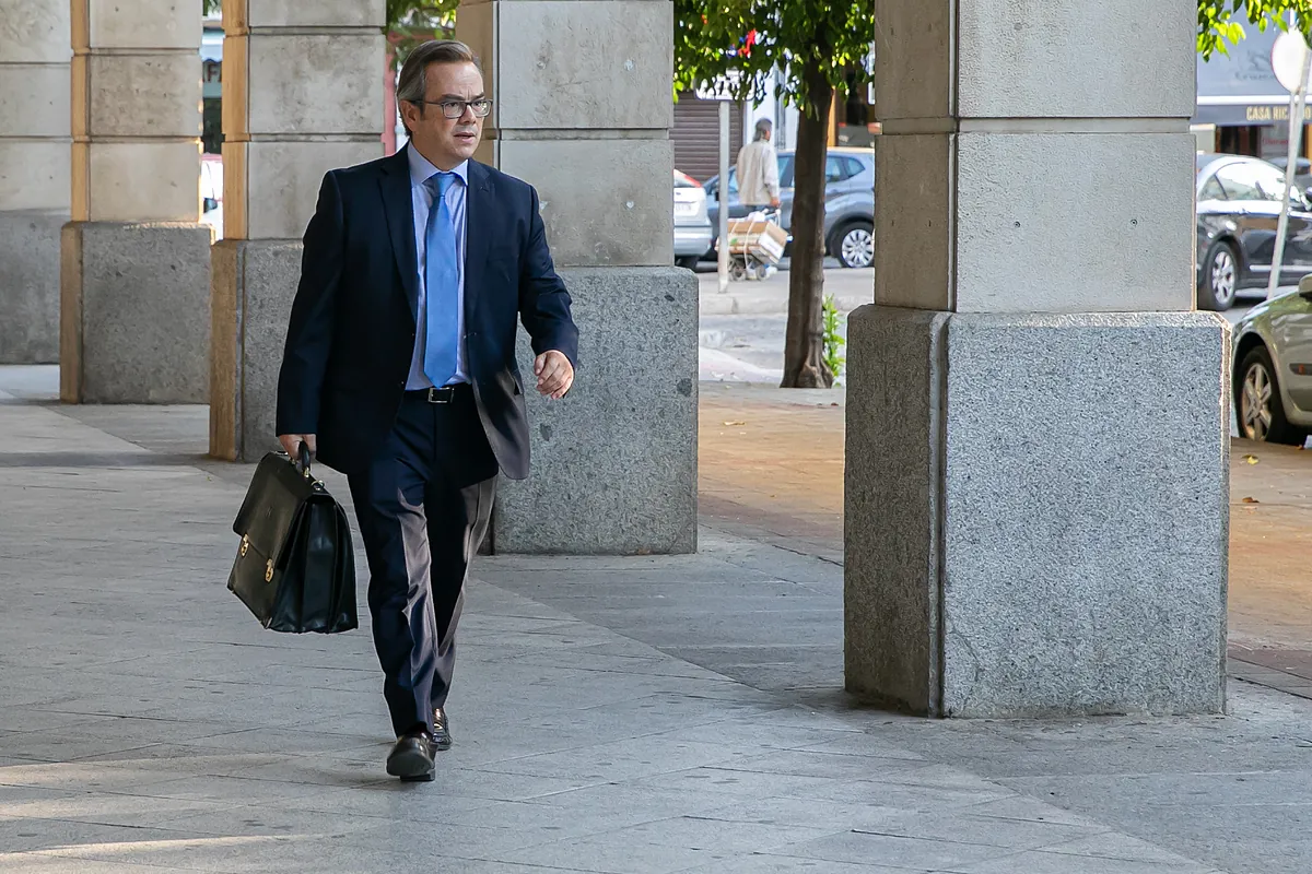 La UCO señala a 24 encargos andaluces por 900 millones sin control