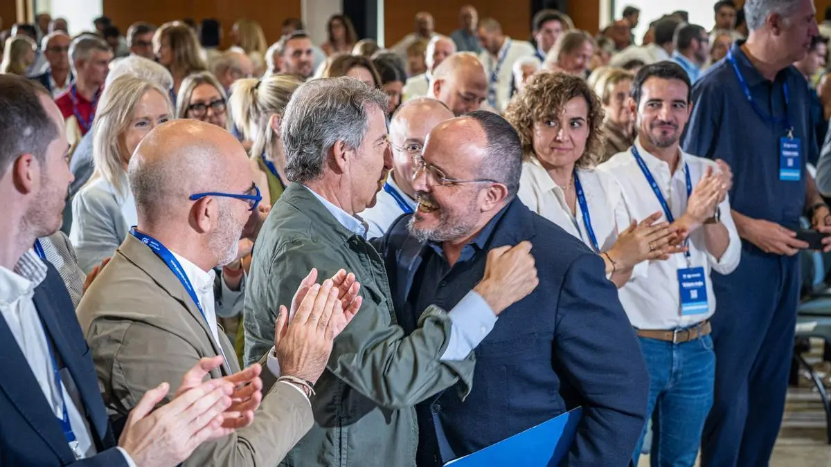 Feijóo y Sánchez chocan en Cataluña: dos actos paralelos para el mismo voto