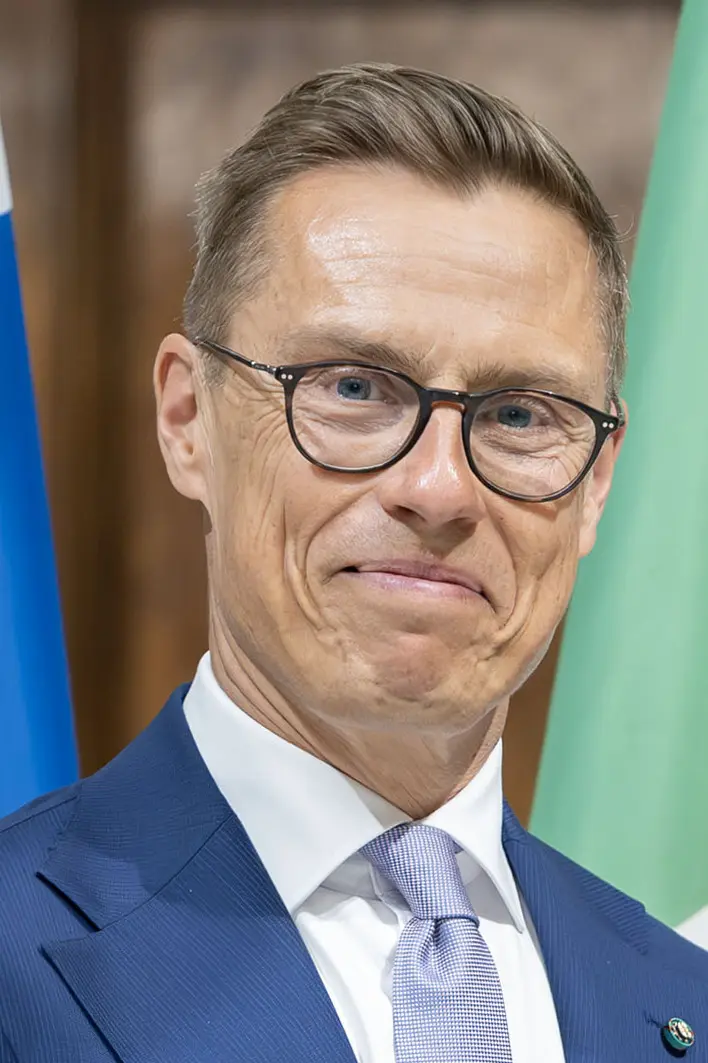 Finlandia se suma a la disuasión nuclear francesa sin desplegar armas en su territorio