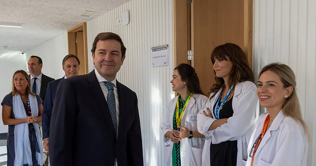 Castilla y León descentraliza 15 prestaciones sanitarias desde hospitales a centros de salud