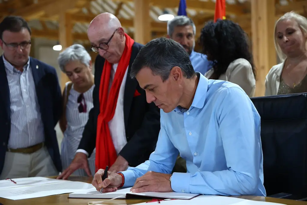 El PSOE reescribe su programa en plena crisis de vivienda